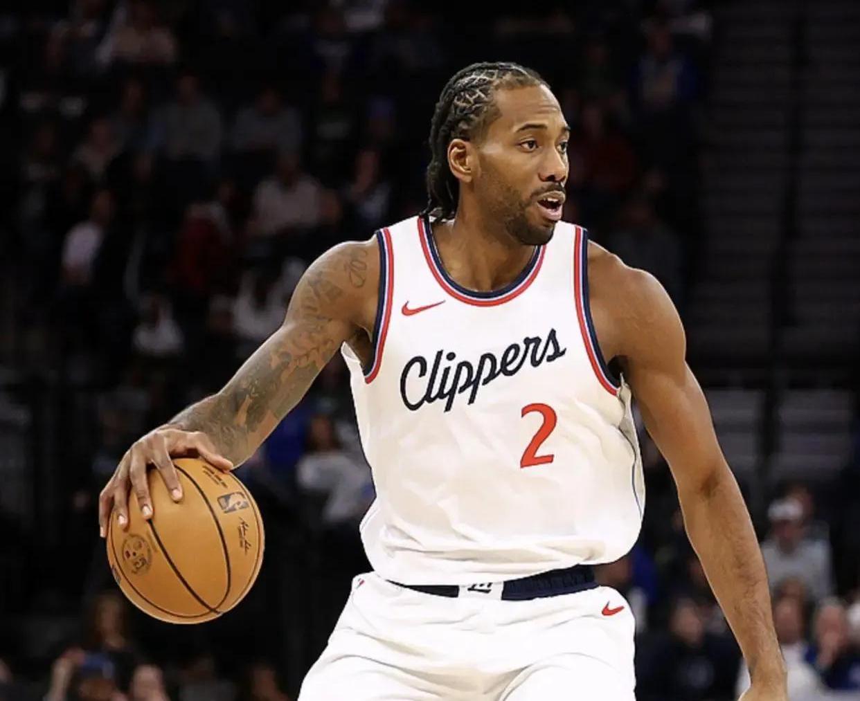 快船客场不敌马刺遭遇两连败 快船客场不敌马刺遭遇两连败