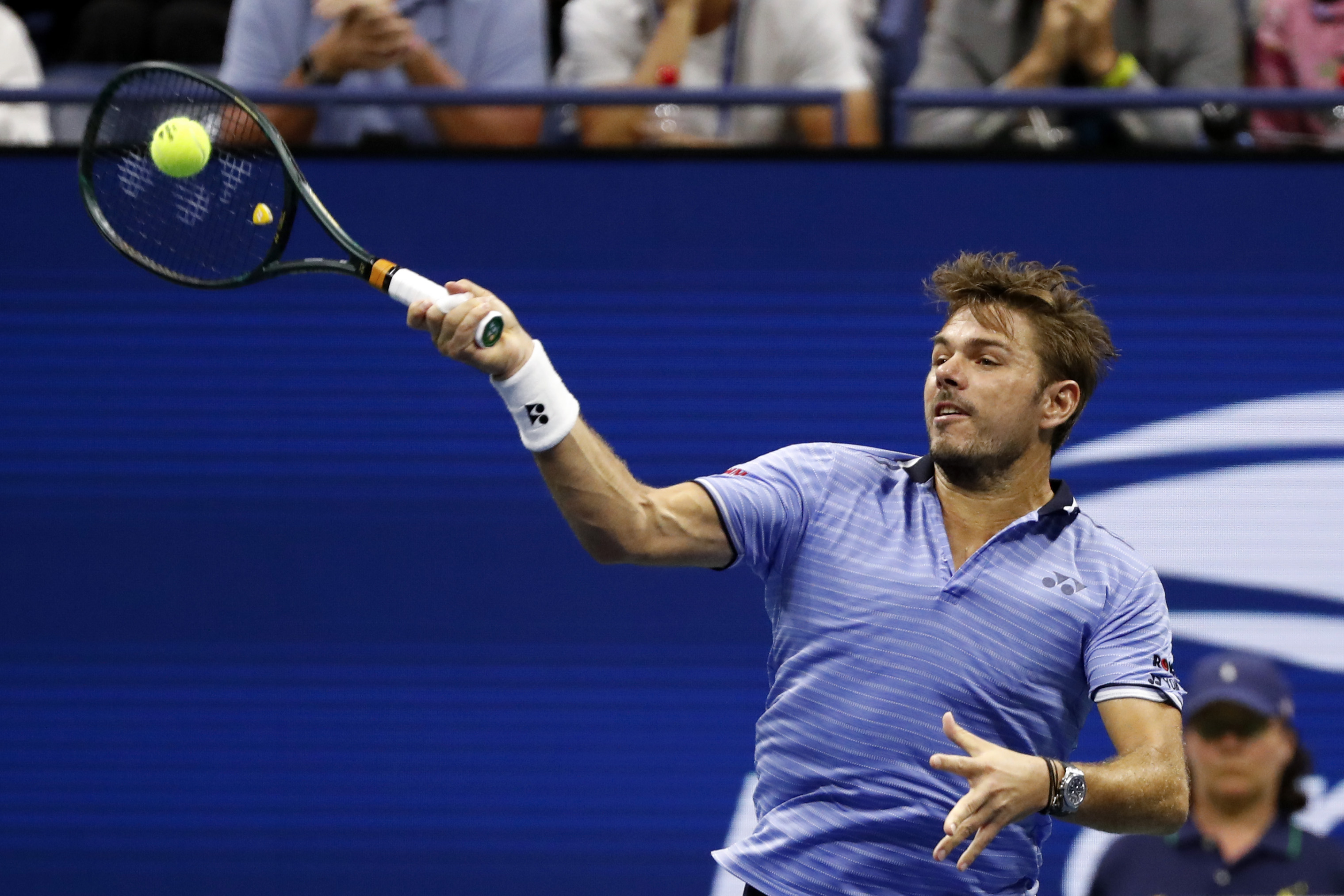 关于日本网球队逆转法国网球队，瓦林卡高光表现的信息